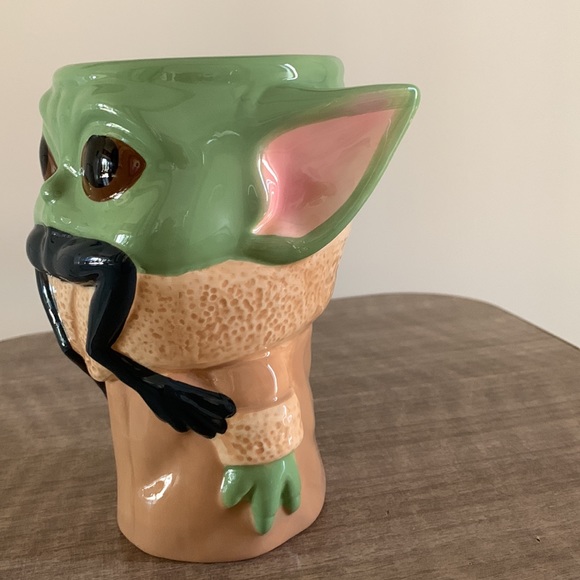 Star Wars Grogu Galerie goblet mug Mandalorian - Picture 2 of 6